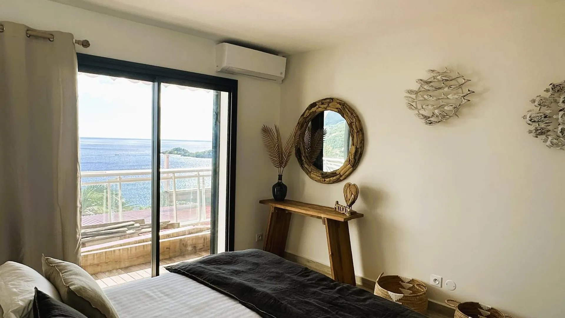 Villa Aquabella Буйант 0*,  Гваделупа