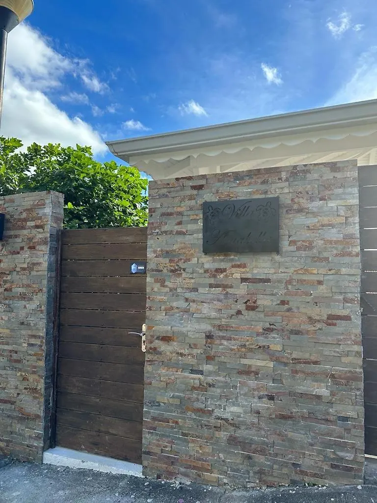 Villa Aquabella Буйант 0*,